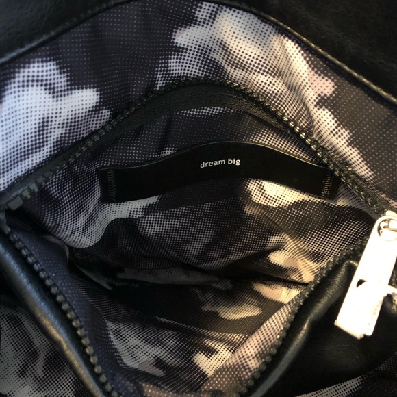 Lululemon mantra tote bag black reversible - Picture 9 of 12